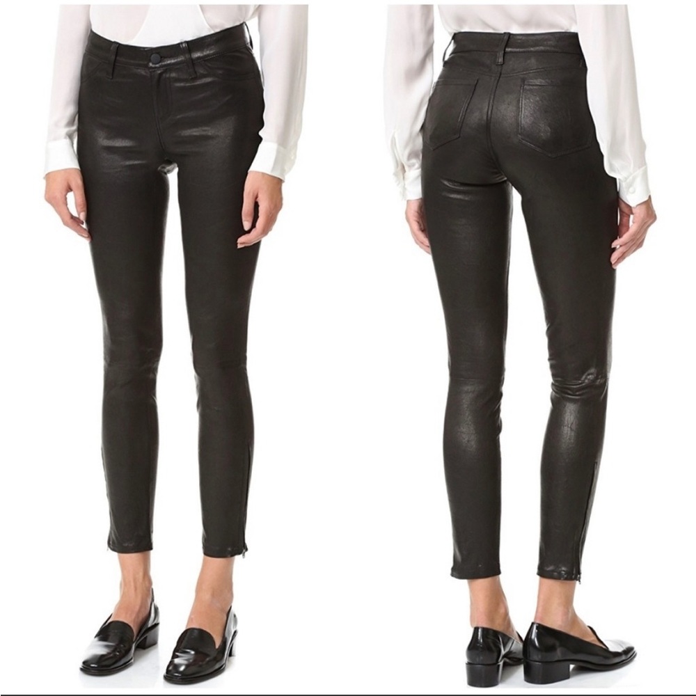 👀 L’Agence Lambskin Leather pants! Size 27. You need to see these in person!❤️